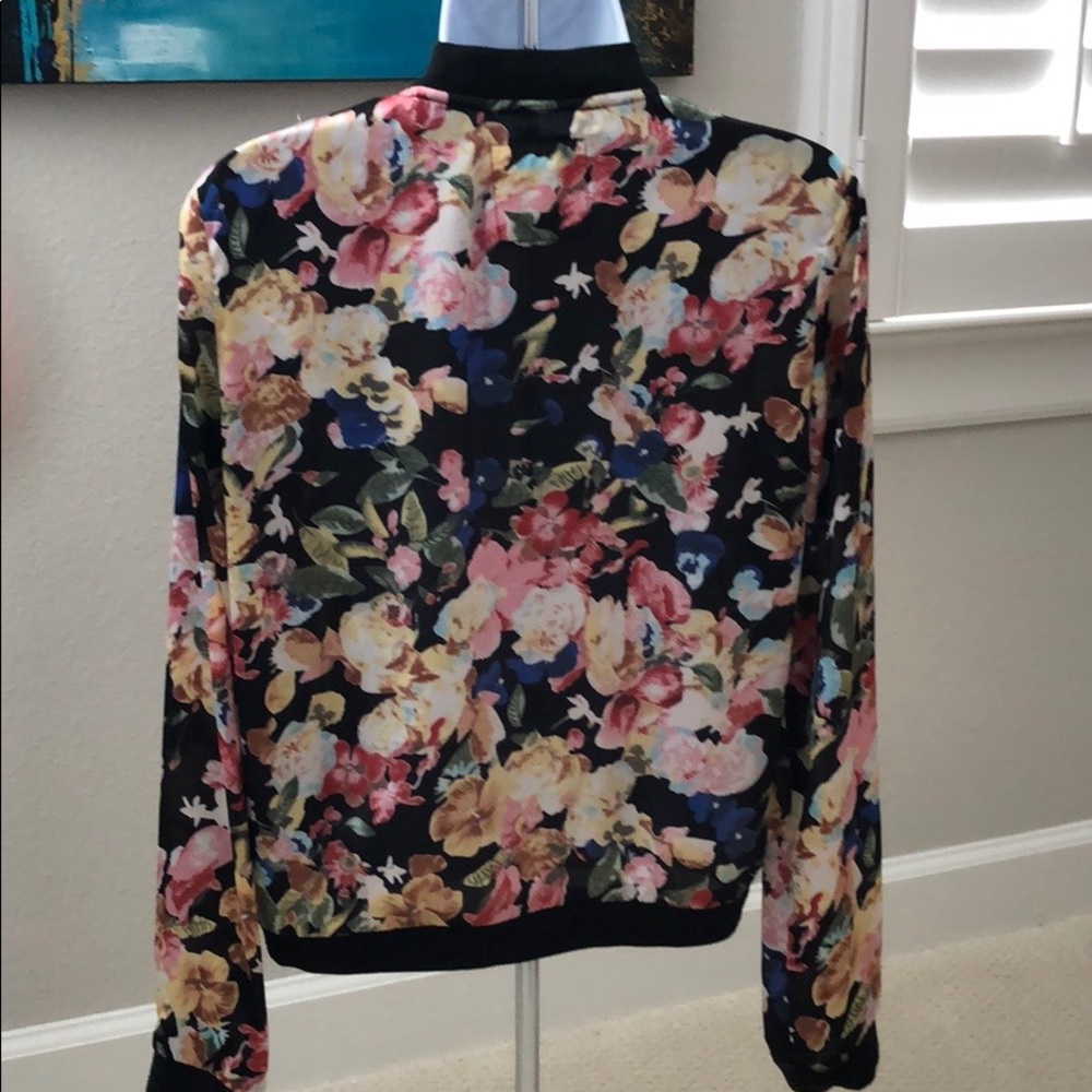 Sybilla light colorful jacket